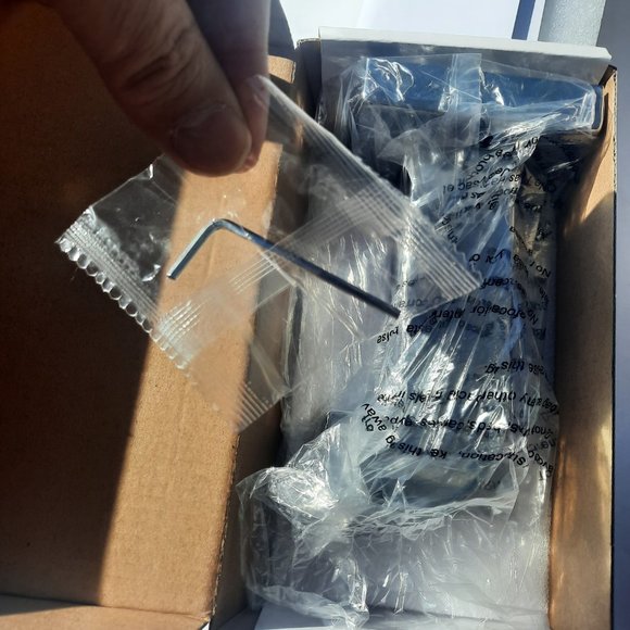 ProFlo PFTS39CP Non Diverter Tub Spout in Polished Chrome, New - Picture 6 of 13